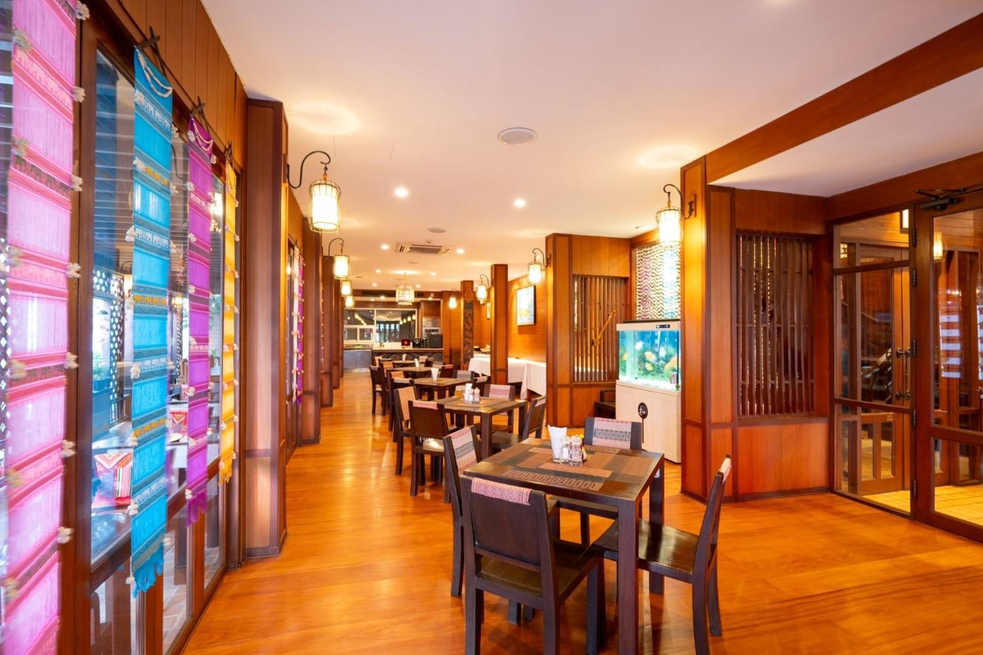 Pukha Nanfa Hotel Екстер'єр фото